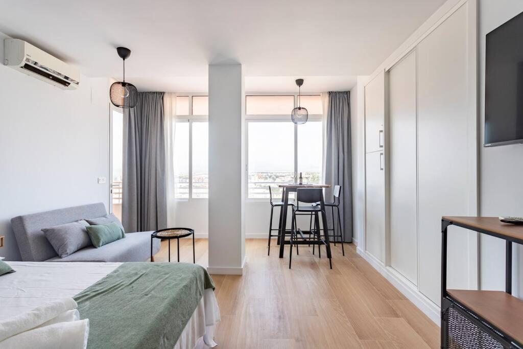 Ferienwohnung Luxury Views Downtown Alicante Exterior foto