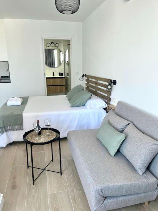 Ferienwohnung Luxury Views Downtown Alicante Exterior foto